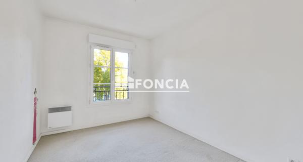 À vendre Appartement 4 pièces 90.36 m² - Le Plessis-robinson 92350