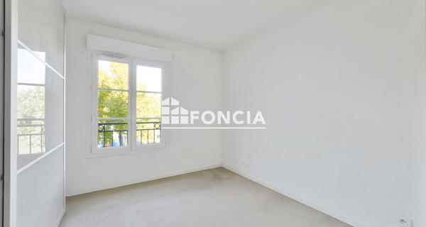 À vendre Appartement 4 pièces 90.36 m² - Le Plessis-robinson 92350