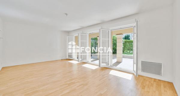 À vendre Appartement 4 pièces 90.36 m² - Le Plessis-robinson 92350