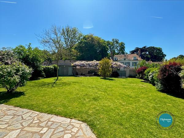 Maison individuelle 214 m2