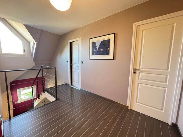 Maison individuelle 214 m2