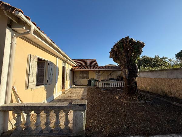 Maison à vendre à Vaux sur Mer - 2 chambres, proche de la mer