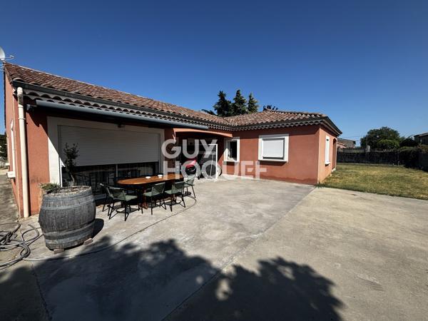 Ensemble immobilier de 156 m² avec entrepôt d'environ 400 m²
