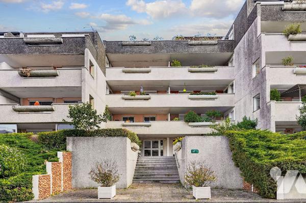 CHAMPS-SUR-MARNE (77420) : Appartement 4 pièces de 95,27 m² avec deux terrasses et box