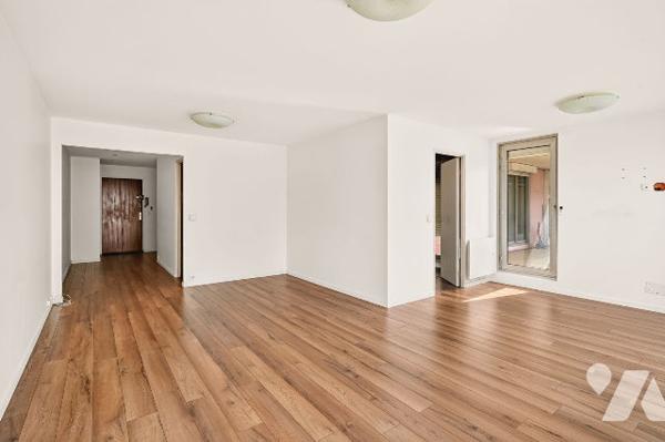 CHAMPS-SUR-MARNE (77420) : Appartement 4 pièces de 95,27 m² avec deux terrasses et box
