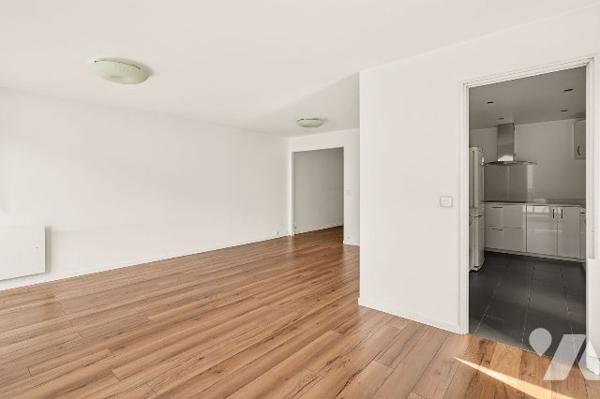 CHAMPS-SUR-MARNE (77420) : Appartement 4 pièces de 95,27 m² avec deux terrasses et box