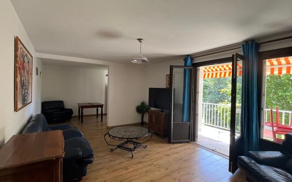 Appartement à vendre    4 pièces • 112,92 m2 Saint-Pierre-d'Irube