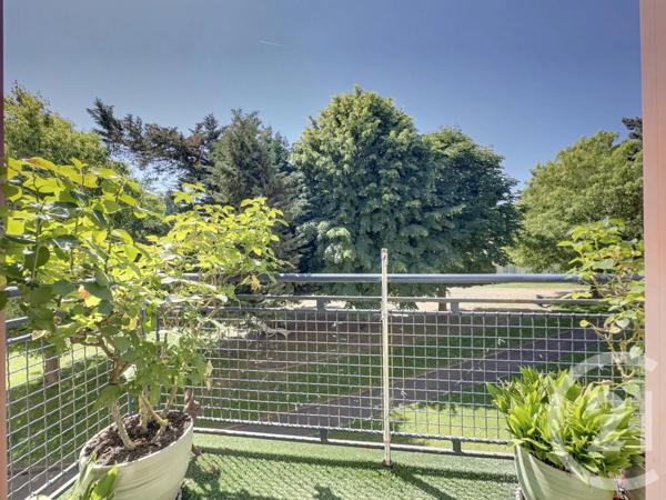 Appartement F5 à vendre  5 pièces - 77 m 2   BOUGIVAL  - 78