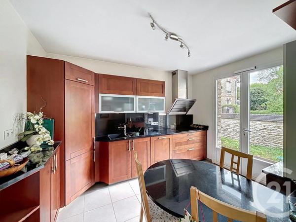 Maison à vendre  8 pièces - 250 m 2   RAMBOUILLET  - 78