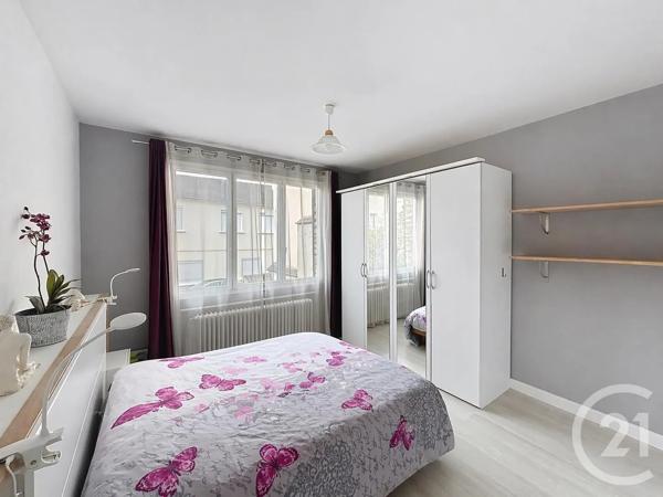 Maison à vendre  8 pièces - 250 m 2   RAMBOUILLET  - 78