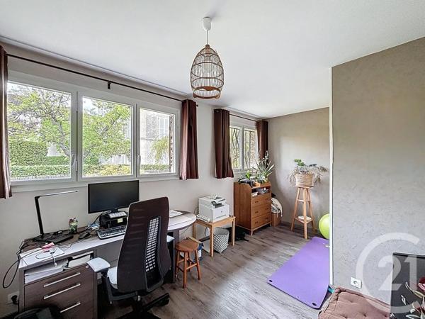 Maison à vendre  8 pièces - 250 m 2   RAMBOUILLET  - 78