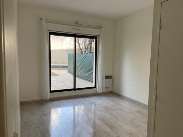 Appartement
         2 pièces
        - 40 m² Exclusivité 280 000 € *