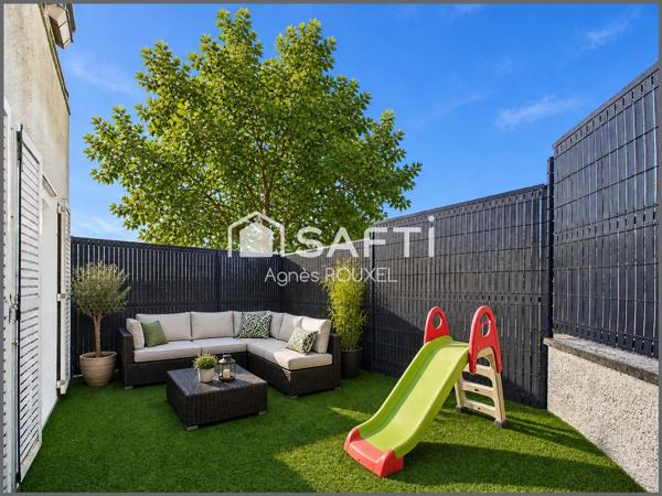 Appartement type maison au calme, garage et stationnement libre dans copro