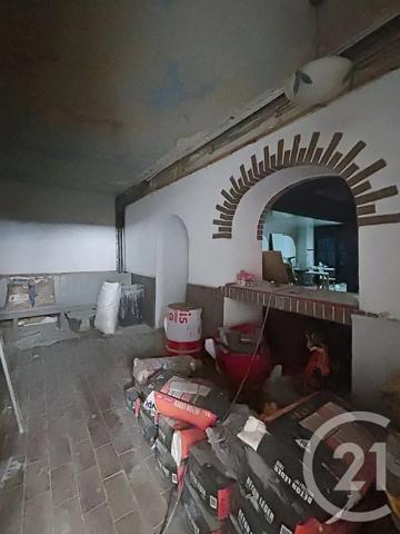 Immeuble à vendre  240 m 2   MELUN  - 77