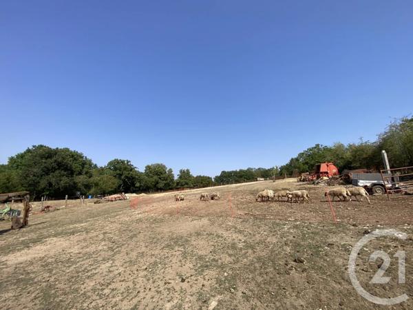 Maison à vendre  5 pièces - 126 m 2   LA GUERCHE SUR L AUBOIS  - 18