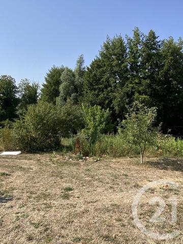Maison à vendre  5 pièces - 126 m 2   LA GUERCHE SUR L AUBOIS  - 18