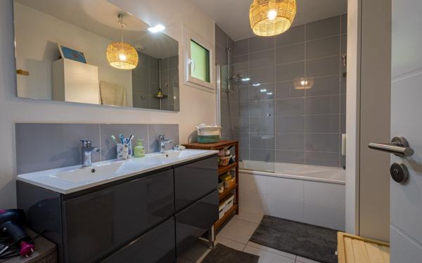 Maison à vendre    4 pièces • 79,61 m2 Anglet