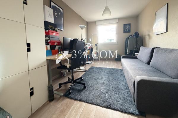 Appartement
                                                                                                                                                                                                                                                                                                                        5 pièce(s)                                                                                                                                                                                                          4 chambre(s)                                                                                                                                                                                                          160.29  m²