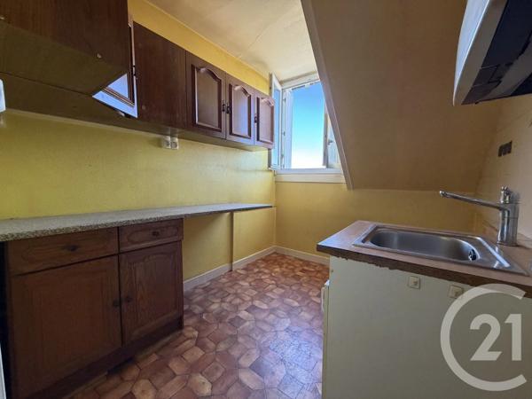 Appartement à vendre  2 pièces - 37,67 m 2   CHATEAUDUN  - 28