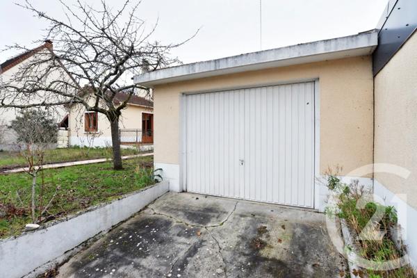 Maison à vendre  6 pièces - 112 m 2   MONTGERON  - 91