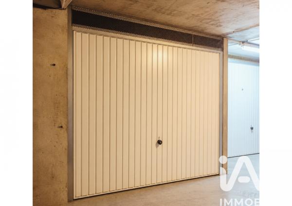 Parking à vendre 24 m² Paris 18