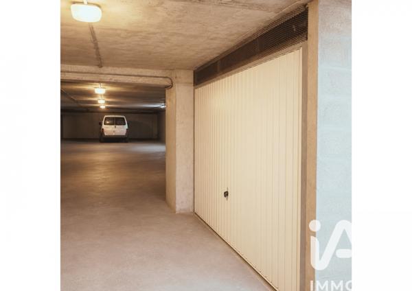 Parking à vendre 24 m² Paris 18