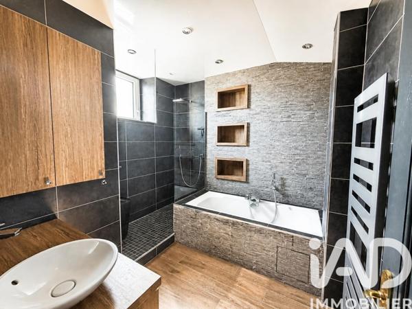 Appartement à vendre 5 pièces 108,7 m² Fontainebleau