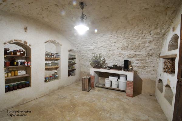 Bastide authentique à vendre 170m² à EGUILLES (13)