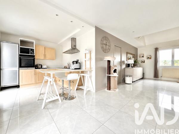 Maison à vendre 7 pièces 132 m² Pontault-Combault