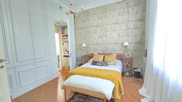 Échoppe double non mit. jardin, piscine et garage