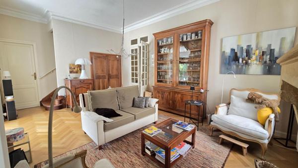 Échoppe double non mit. jardin, piscine et garage