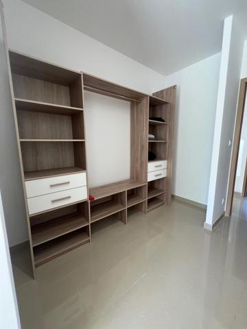 Spacieuse, lumineuse et èconome