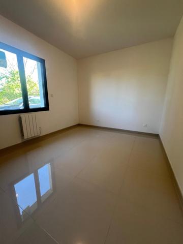 Spacieuse, lumineuse et èconome