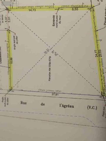 Terrain à Batir à vendre à Pleumartin dans la Vienne (86450), ref : 86024-TB01700   
Centre-bourg