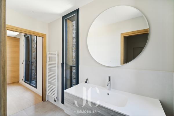 PROPRIETE HAUT STANDING VUE MER
