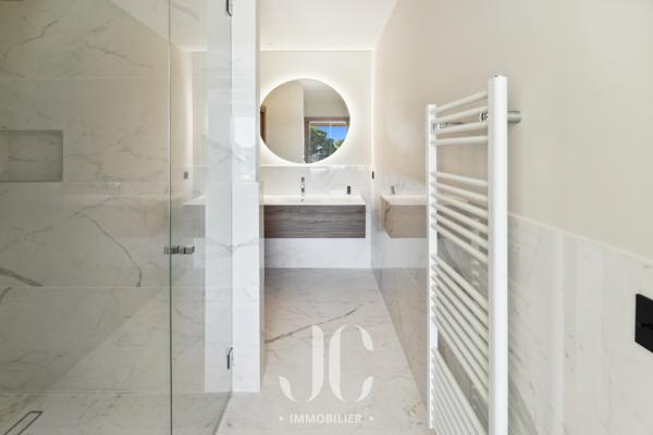 PROPRIETE HAUT STANDING VUE MER