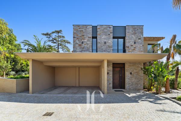 PROPRIETE HAUT STANDING VUE MER