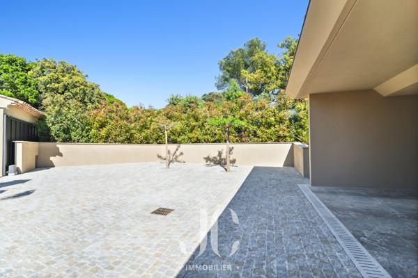 PROPRIETE HAUT STANDING VUE MER