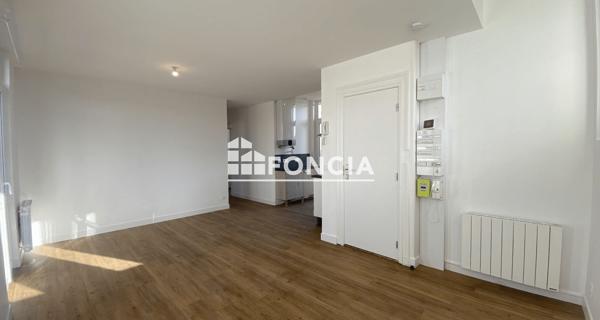 Location Appartement 3 pièces 50.38 m² - Lisieux 14100