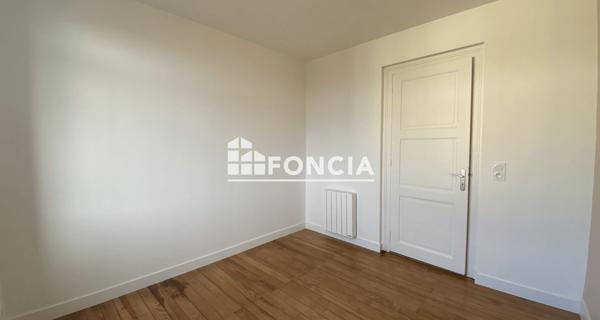 Location Appartement 3 pièces 50.38 m² - Lisieux 14100