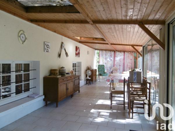 Maison à vendre 5 pièces 109 m² Val-d'Oire-et-Gartempe