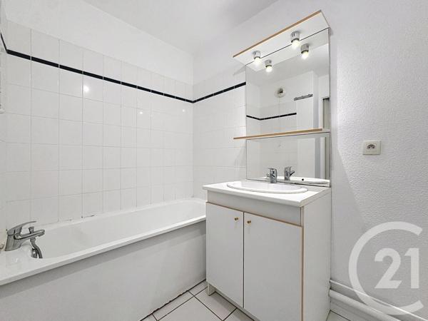 Appartement T3 à vendre  3 pièces - 55,46 m 2   ROUEN  - 76