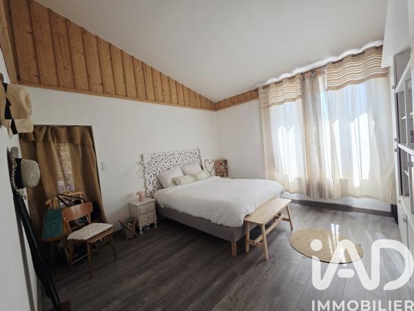 Maison à vendre 8 pièces 253 m² Lesparre-Médoc