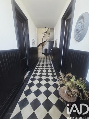 Maison à vendre 8 pièces 253 m² Lesparre-Médoc