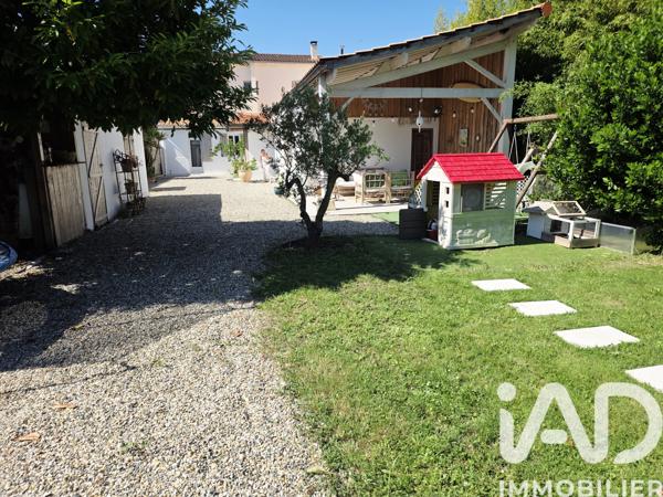 Maison à vendre 8 pièces 253 m² Lesparre-Médoc