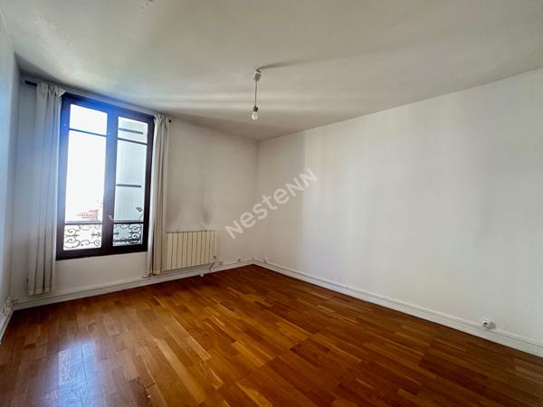 Hyper-centre PUTEAUX : Appartement 2/3 pièces de 37.6 m² avec remise