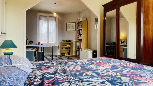 Noyon (60400) Maison de ville