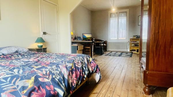 Noyon (60400) Maison de ville