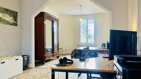 Noyon (60400) Maison de ville