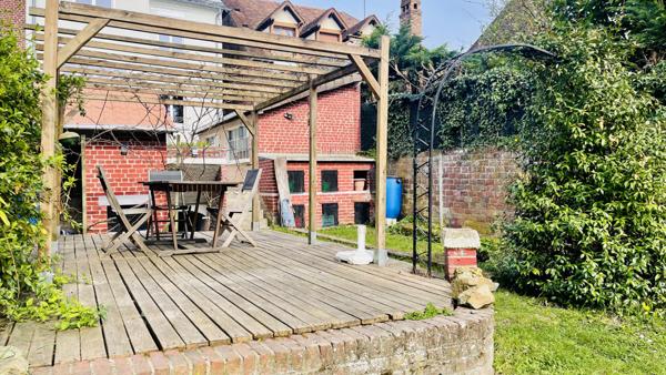 Noyon (60400) Maison de ville